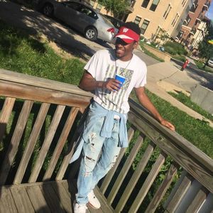 Meet your Posher, Devin