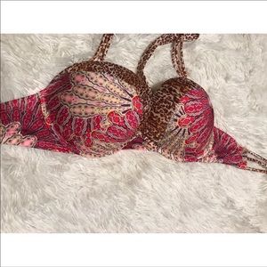 cute vs swimsuit top