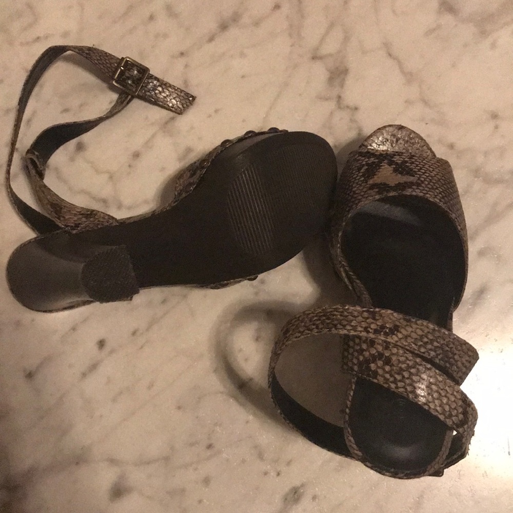 Python Sandals - image 3