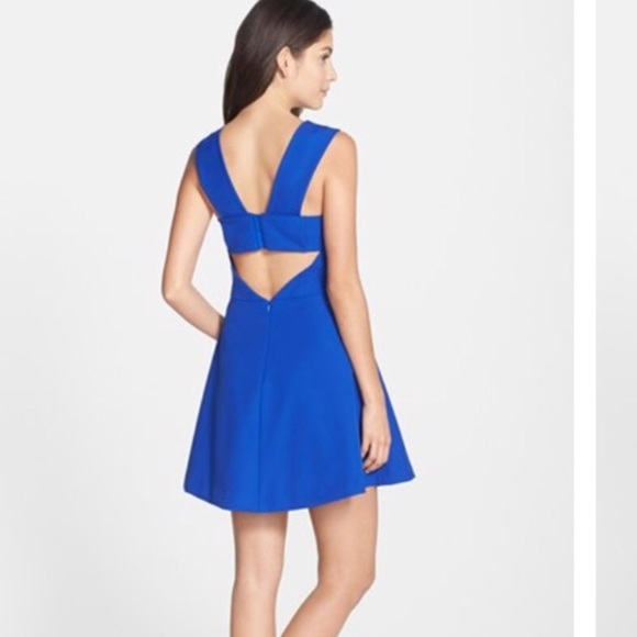Felicity & Coco Dresses & Skirts - Felicity & Coco Barbara Fit & Flare Dress