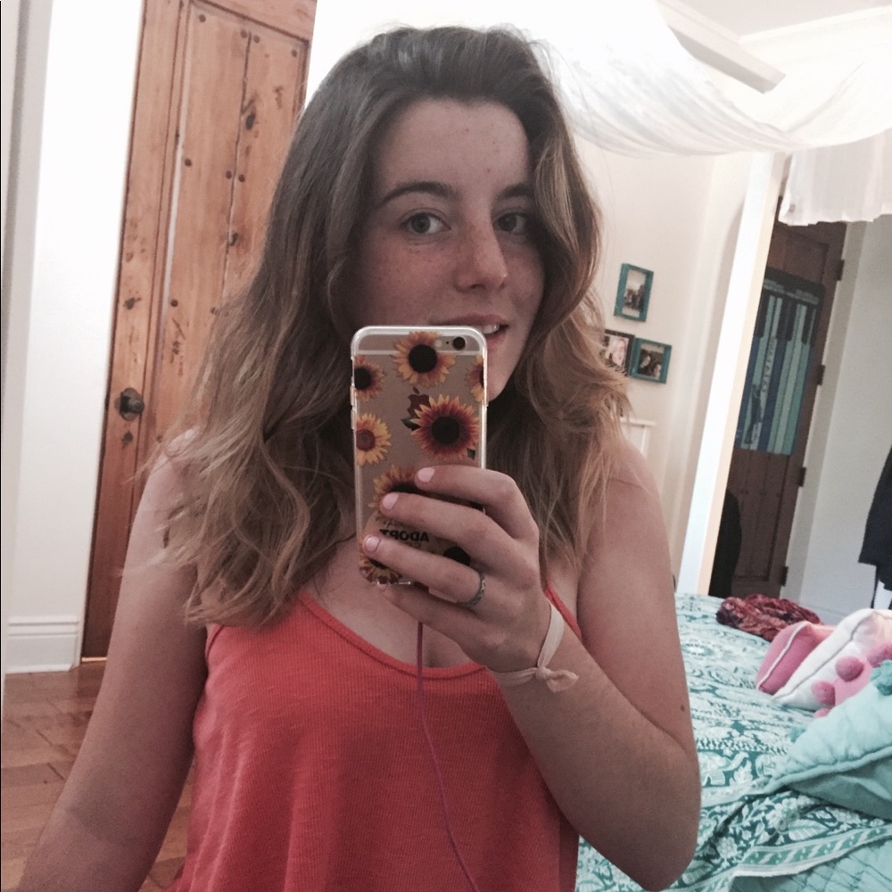 Meet your Posher, Ashley