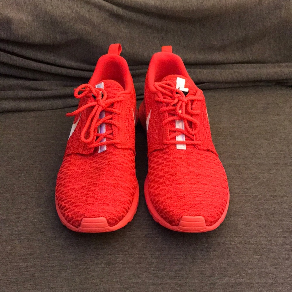 Nike Roshe Run NM Flyknit Bright Crimson Red