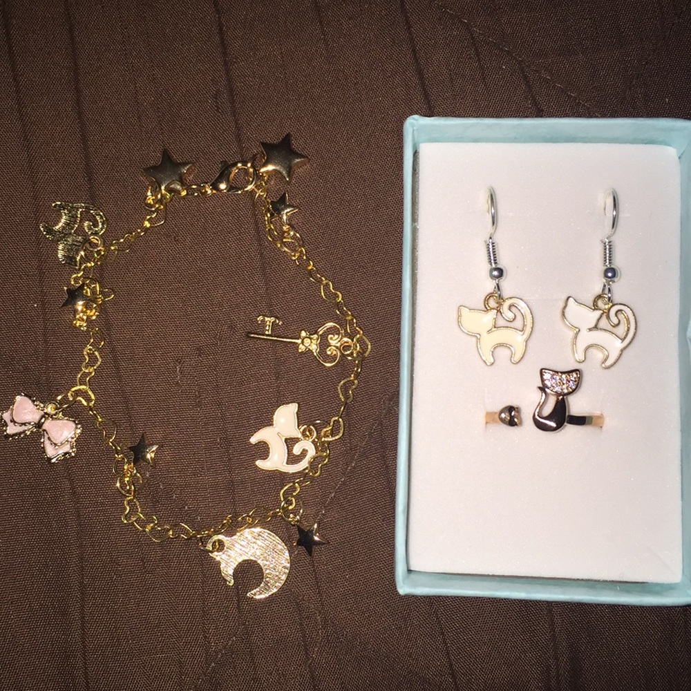 Sailor Moon inspired jewelry set