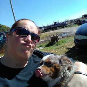 Meet your Posher, Crystal