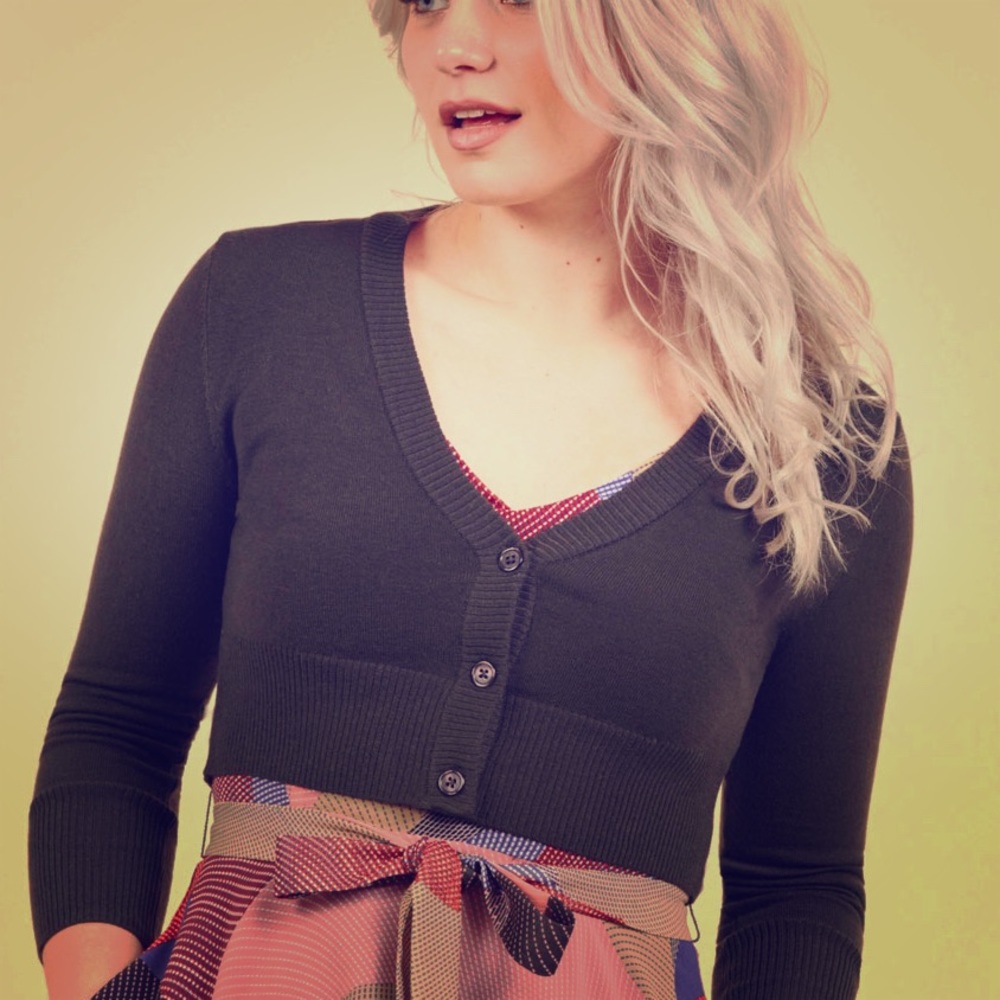 Cute cropped cardigan from Mod Cloth!