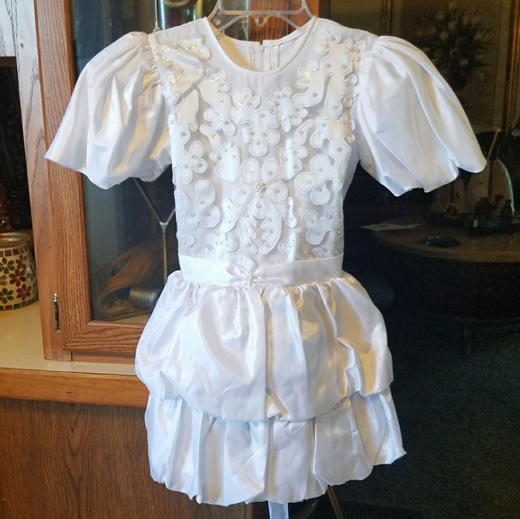 White Dress - Picture 1 of 5