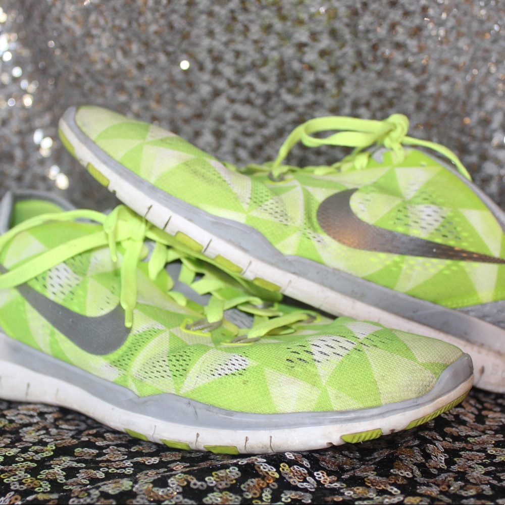 Nike Running Shoe Size 9.5
