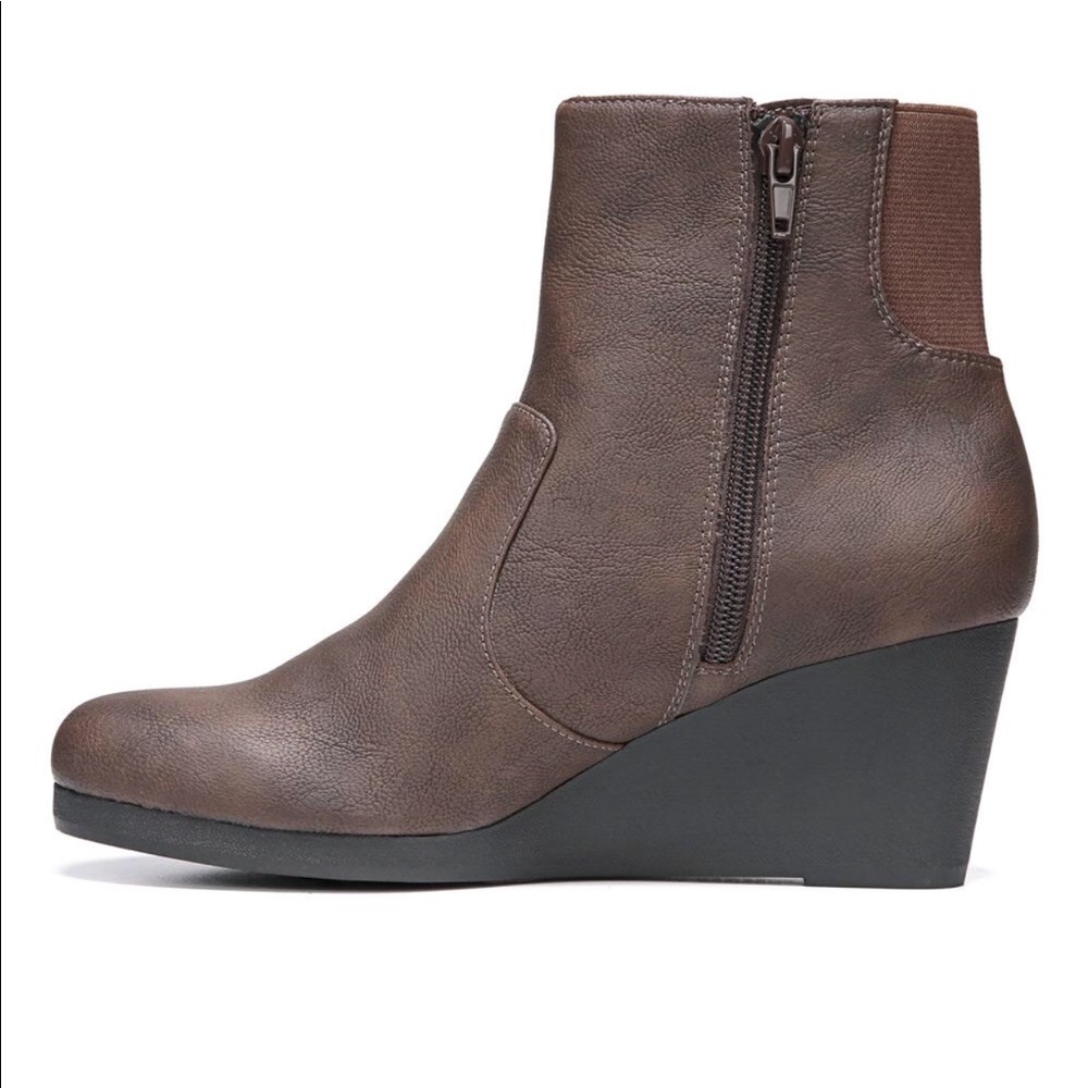 Texas Brown Coffee Low Wedge Ankle Booties - Picture 4 of 5