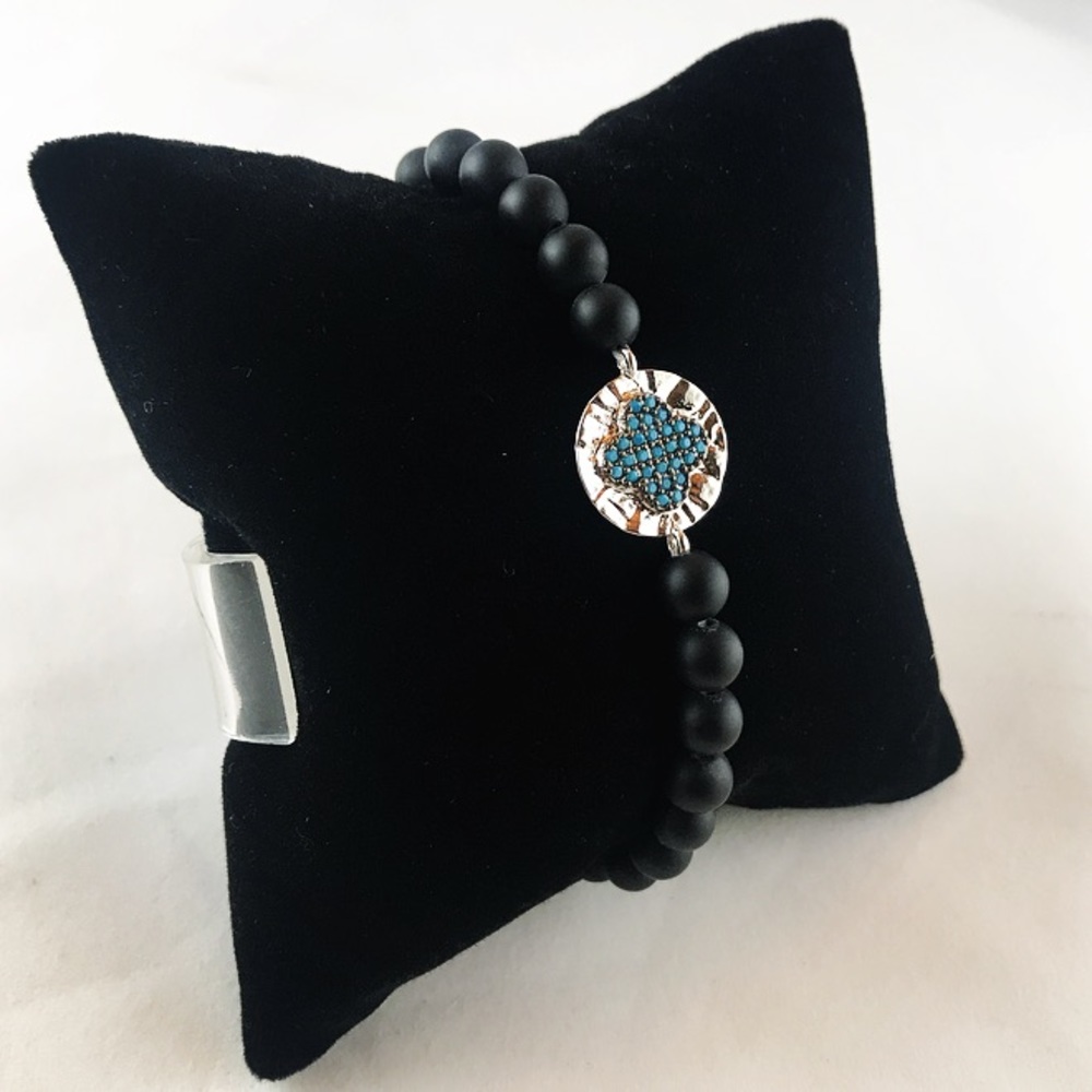 Genuine Matte onyx silver clover beaded bracelet - Picture 2 of 8