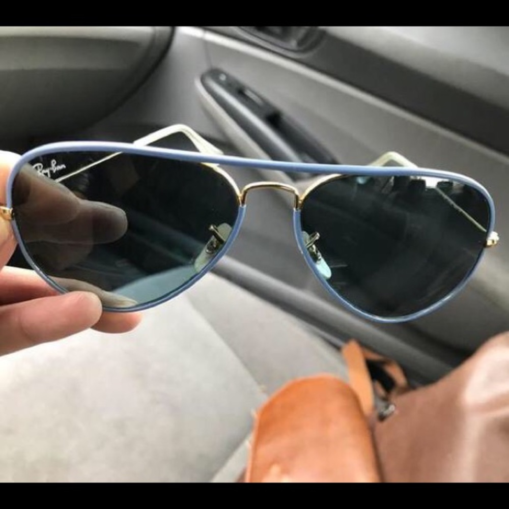 Ray-Ban Aviators “Full Blue”