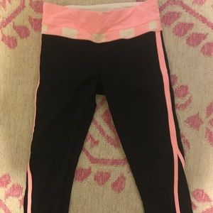 lululemon cropped leggings
