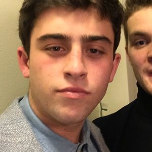 Meet your Posher, Dylan