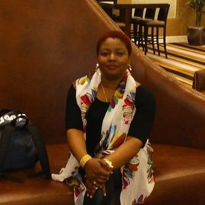 Meet your Posher, Joan