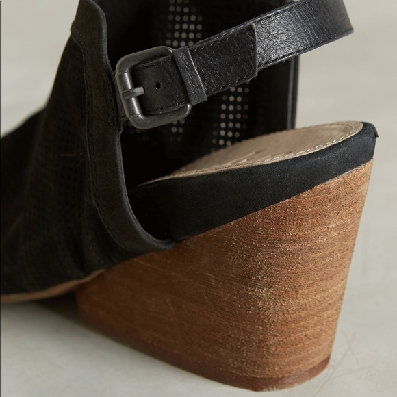 Black Soft Perforated Peep Toe Wedge Sandal - Picture 4 of 4