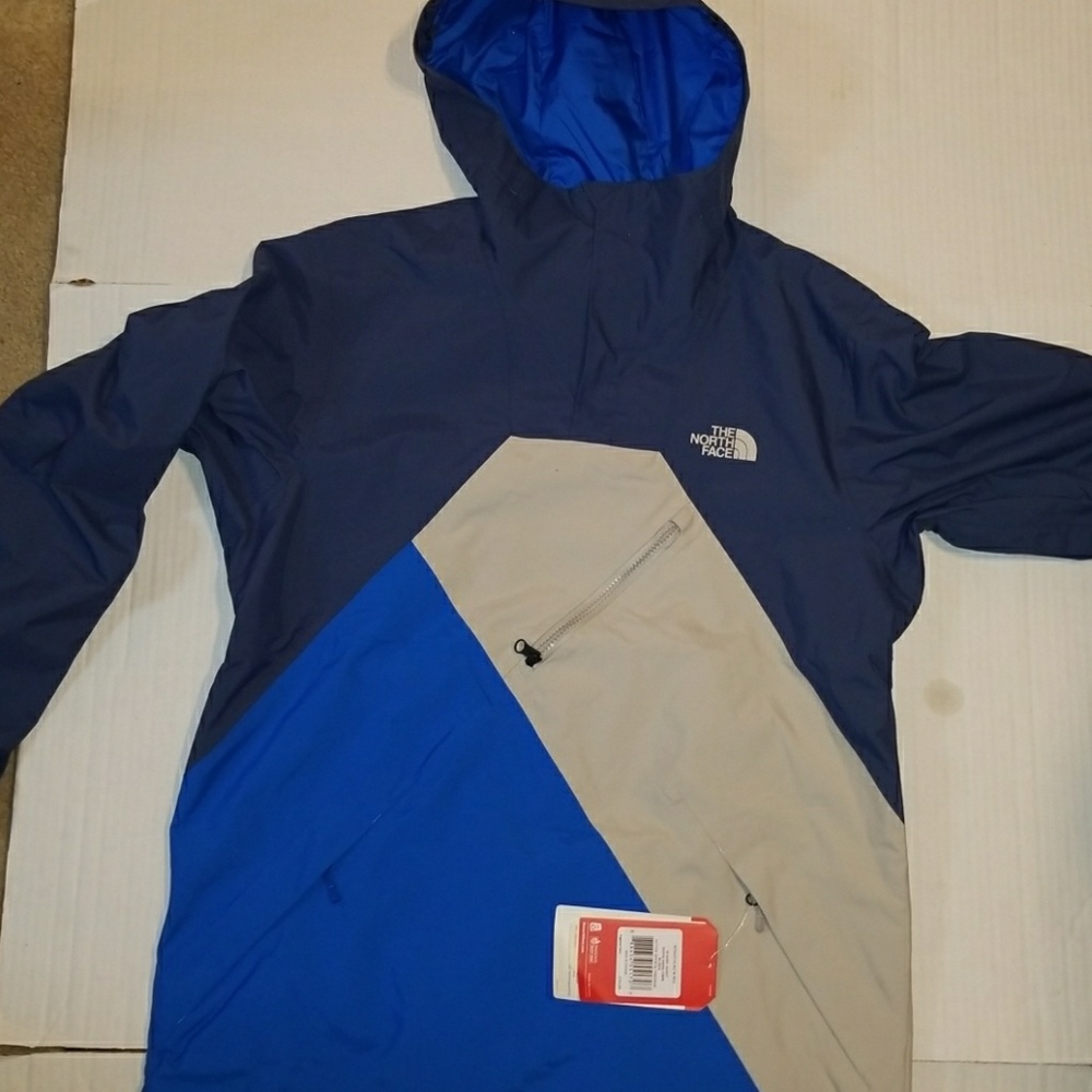 THE NORTH FACE