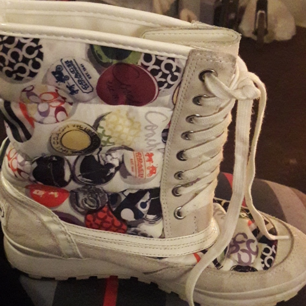 Coach winter boots