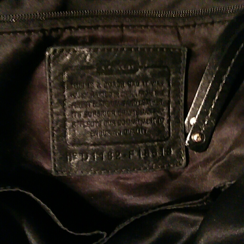 Coach purse - Picture 3 of 5