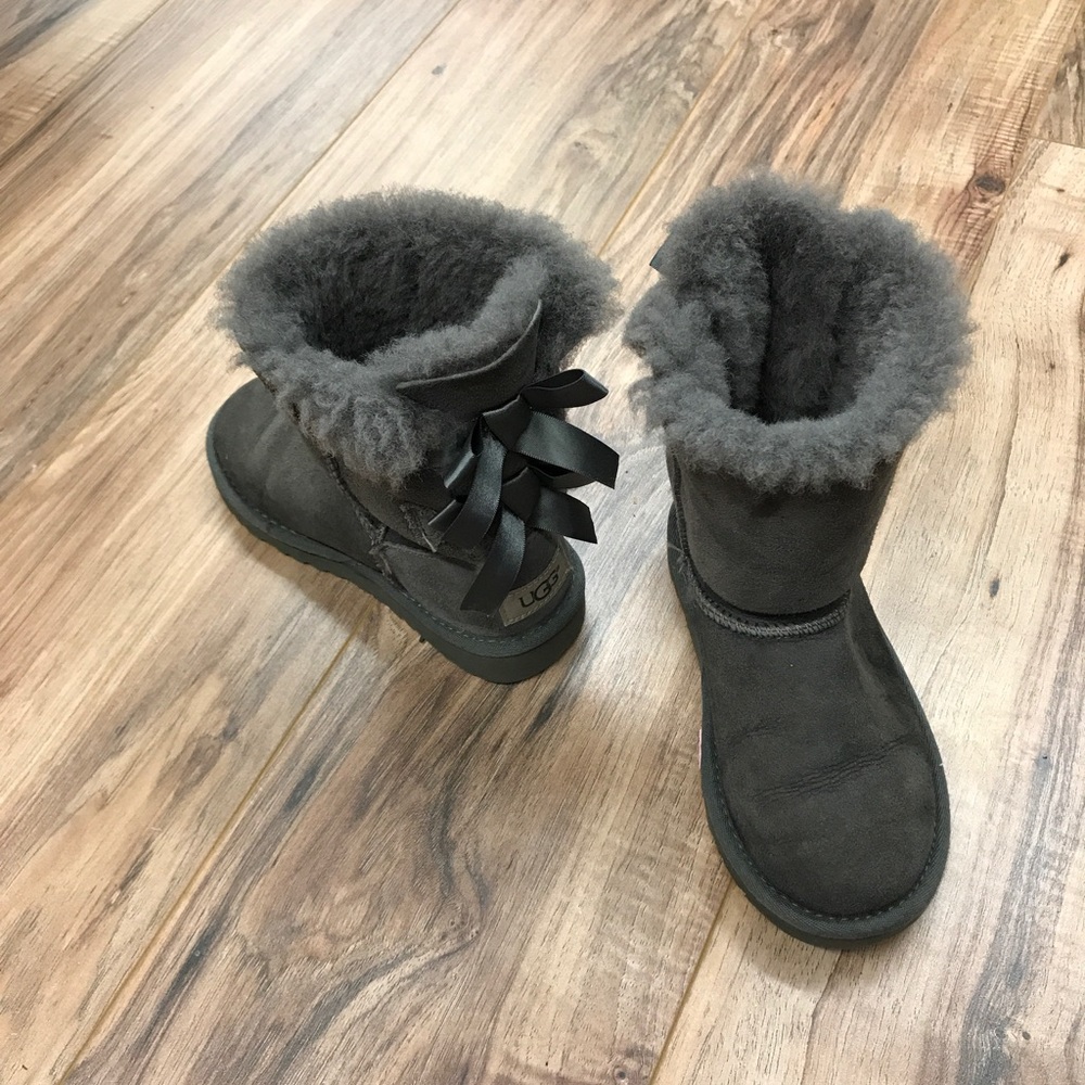 Children's uggs