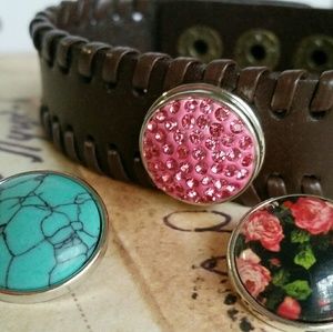 Snap Leather Bracelet PLUS 3 18mm Snap Charms