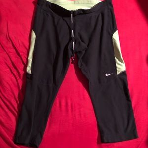 Dri Fit Nike Capri workout pants