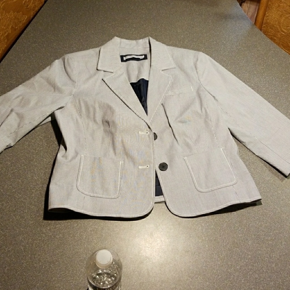 Old navy blazer