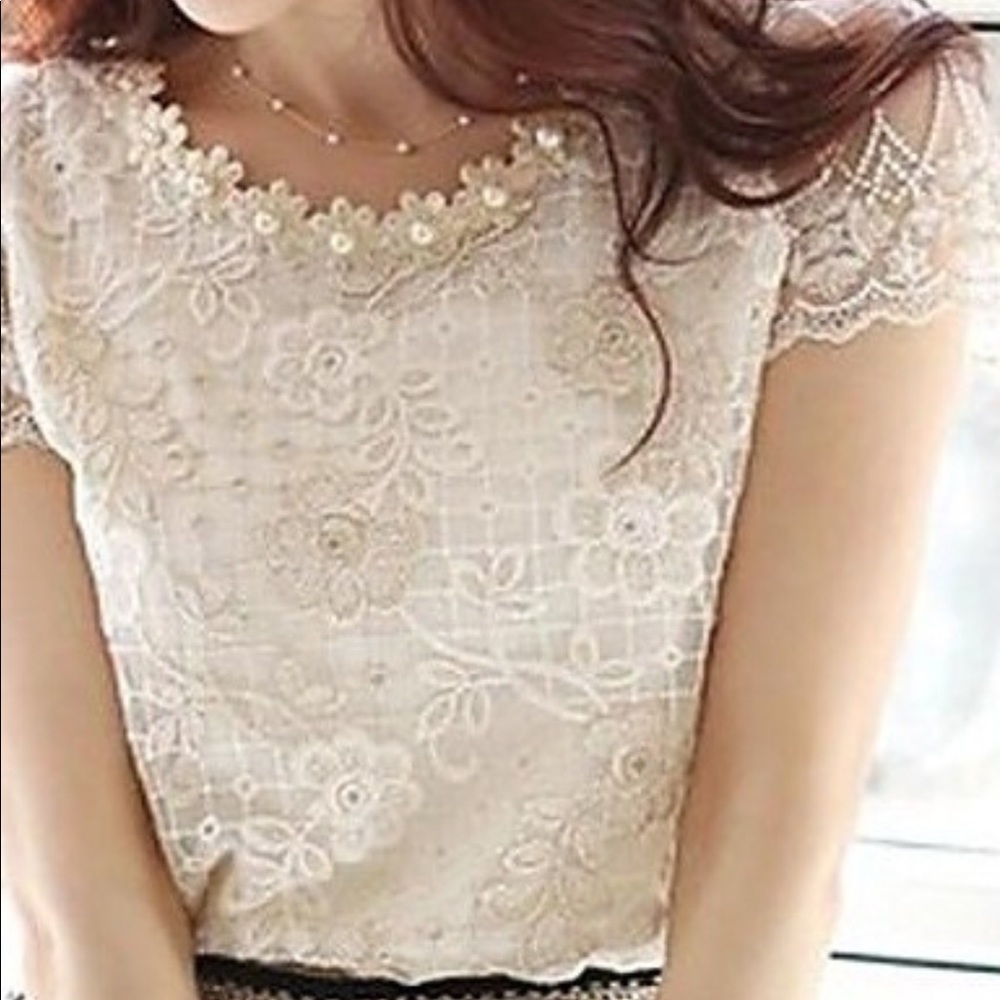 Pretty ladies top
