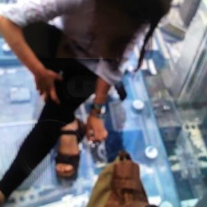 Meet your Posher, Mavjuda