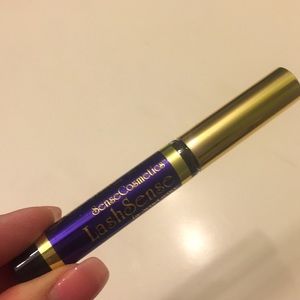 Lipsense black mascara