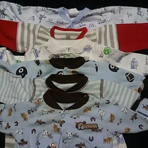Lot of 7 baby boy newborn sleepers