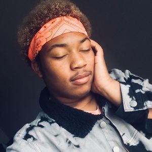 Meet your Posher, Destin