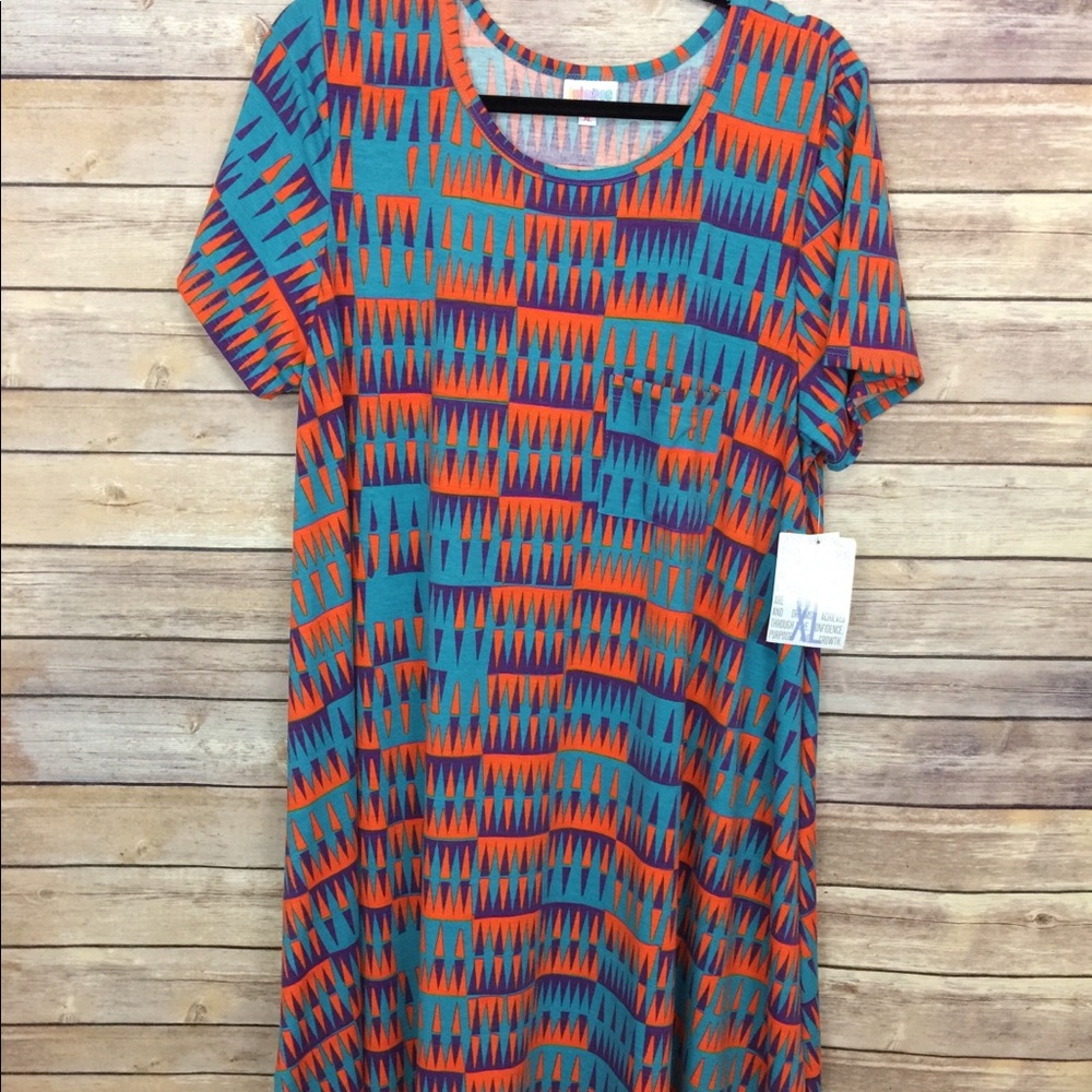 LuLaRoe Carly
