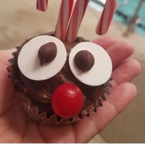 Meet your Posher, Christine