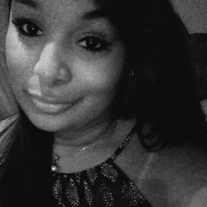 Meet your Posher, Hillary