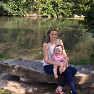 Meet your Posher, Azemina