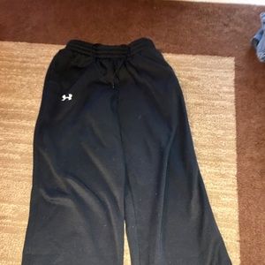 Under Armour youth large black sweatpants