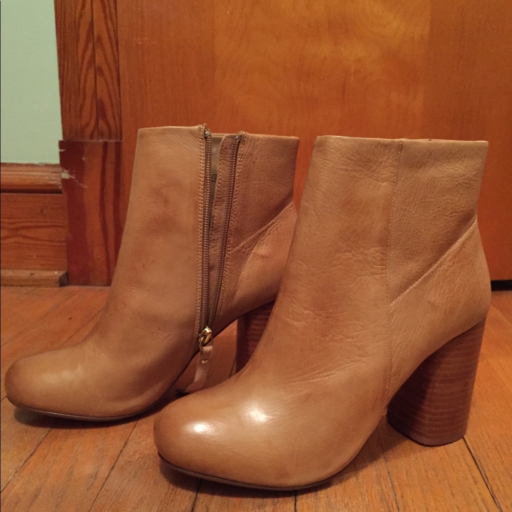 Chinese laundry brown booties