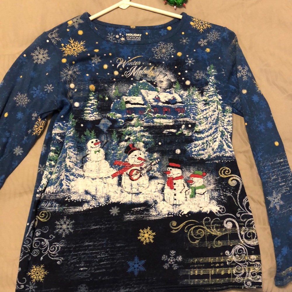 🎄🎄holiday shirt!!🎄🎄