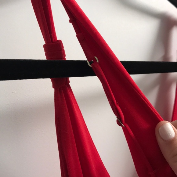 BCBG MaxAzria Hali Gown - Picture 6 of 7