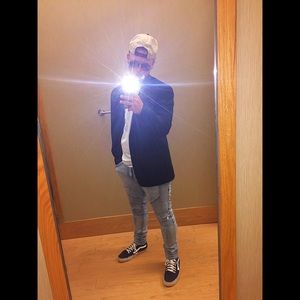 Meet your Posher, Tyler