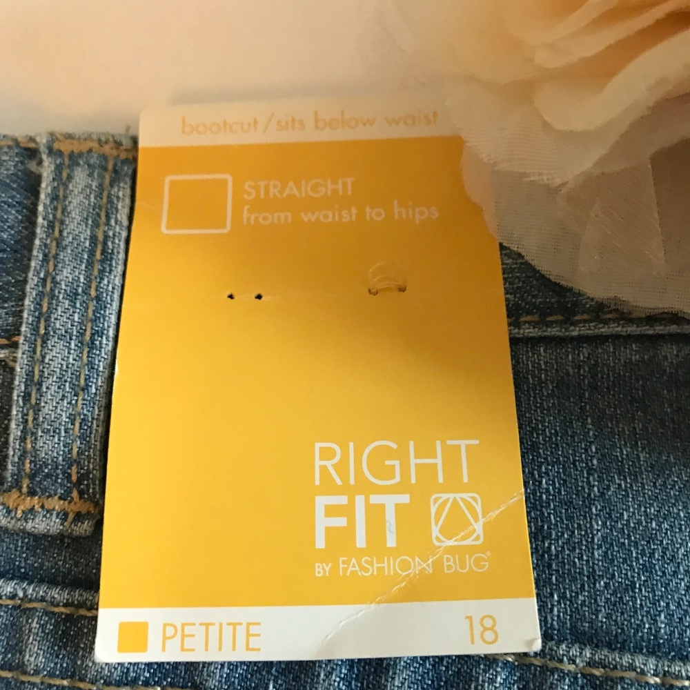 Fashion Bug "Right Fit" Boot Cut Jeans sz 18W Pet - Picture 5 of 6