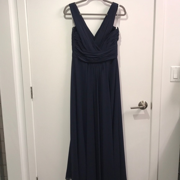 Navy Monique Lhuillier Gown - Picture 7 of 7
