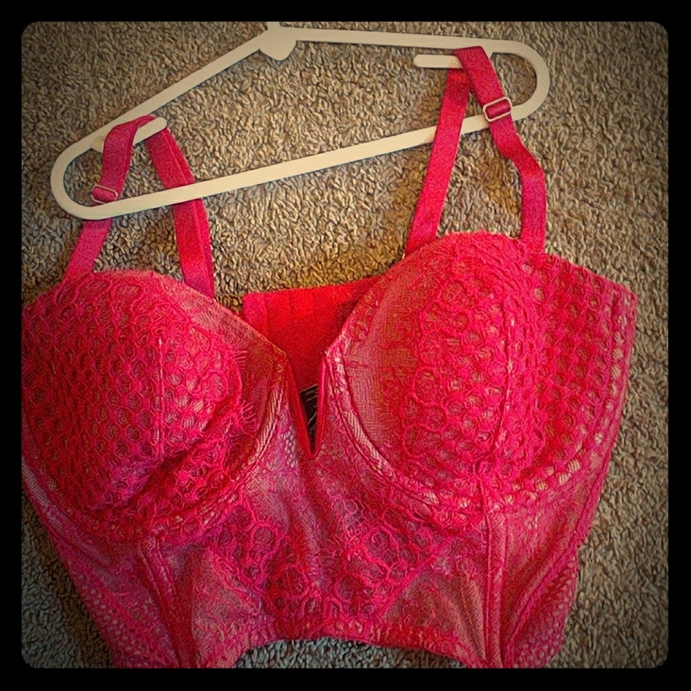VS Bra