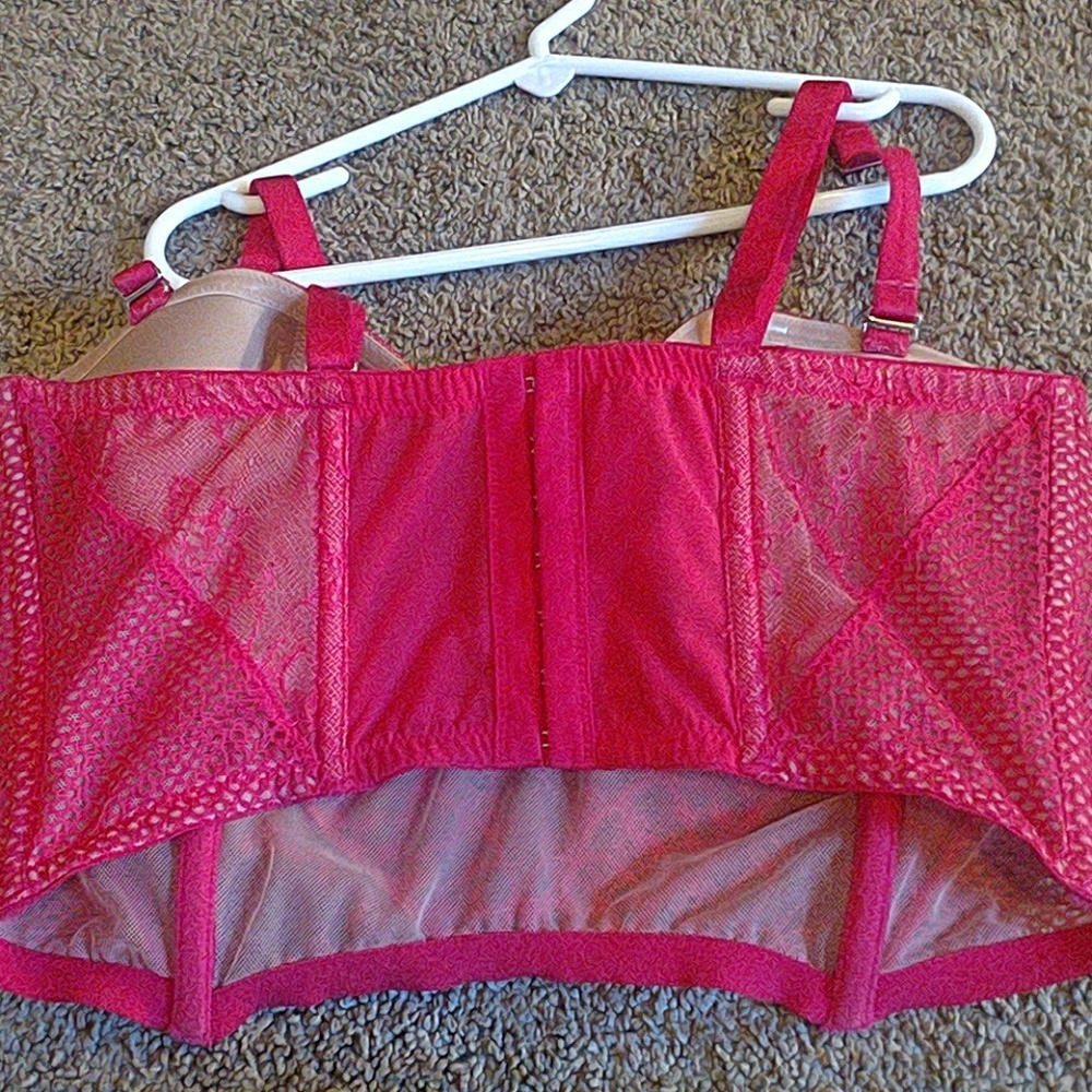 VS Bra - Picture 2 of 2