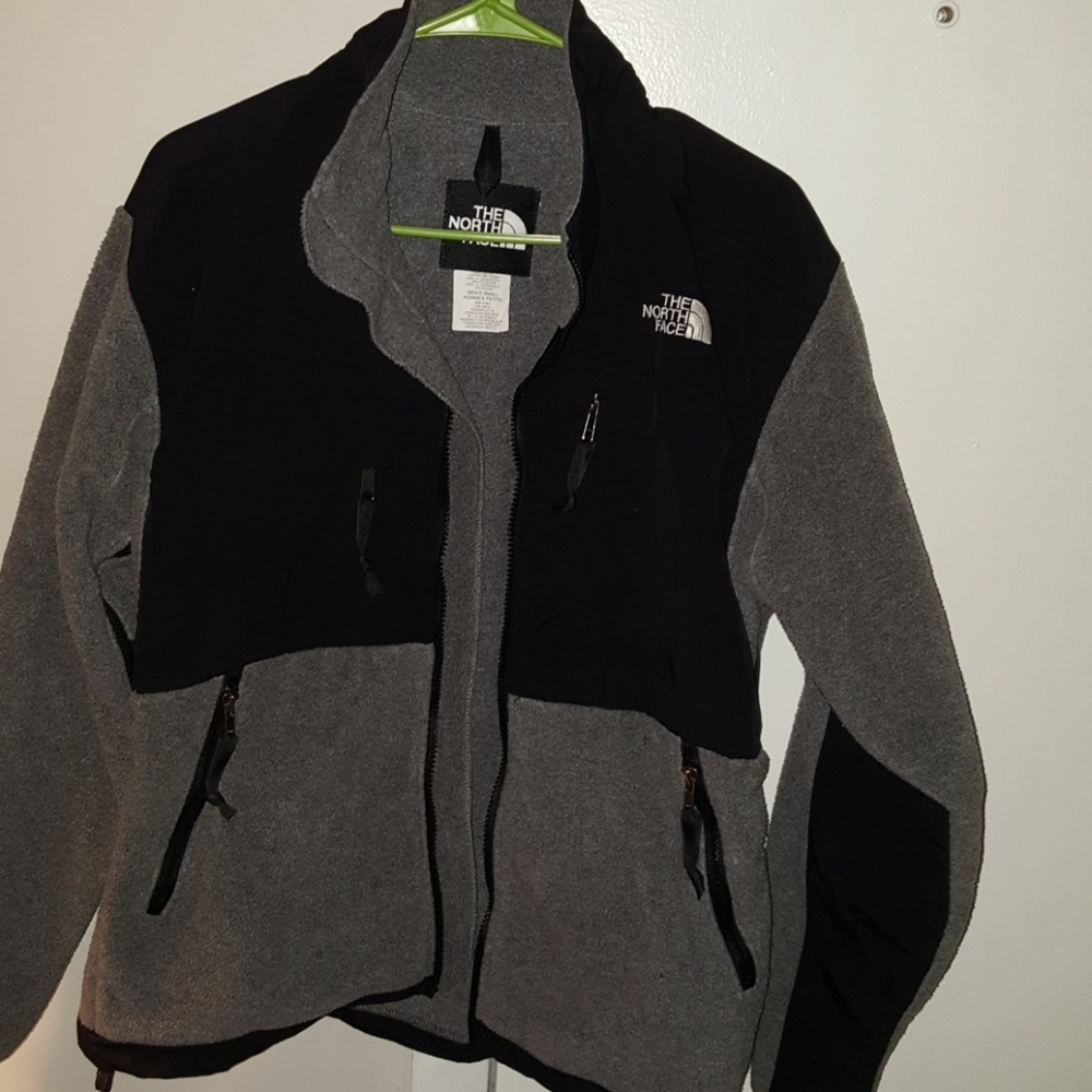 Men's The North Face jacket small