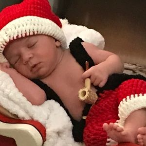 Crochet newborn Santa suit