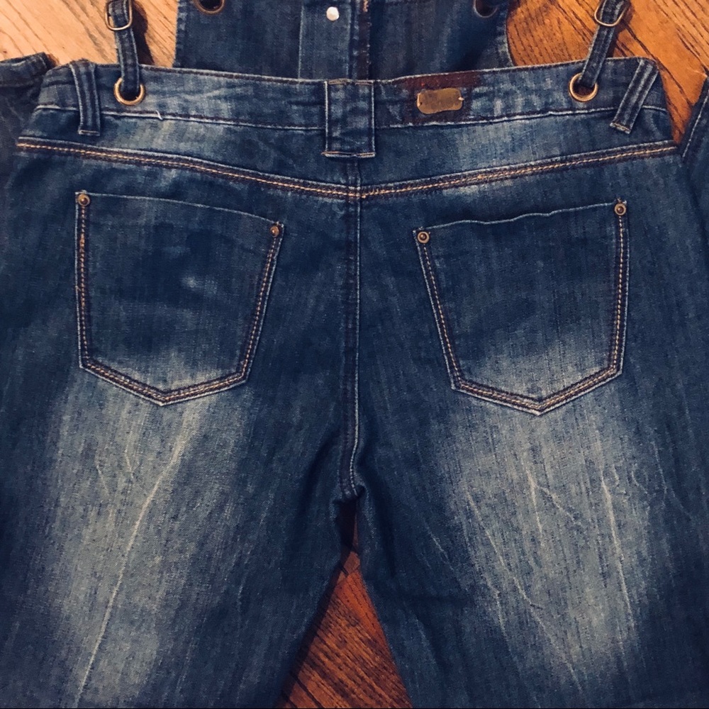 Jean Overalls! - Picture 3 of 4