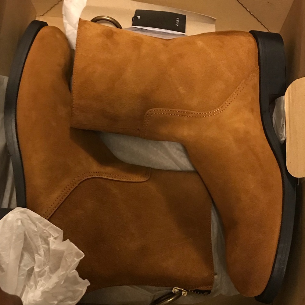 NEVER WORN MENS Size 10 ankle boots  FROM ZARA