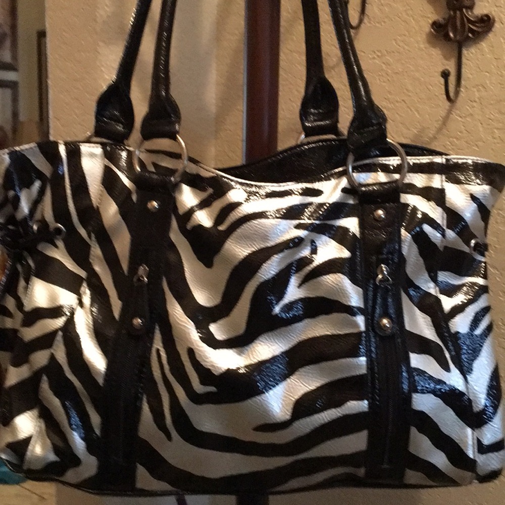 Beautiful large tote bag with zebra print.