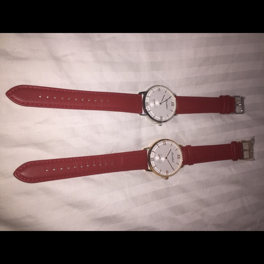 Monddial watches