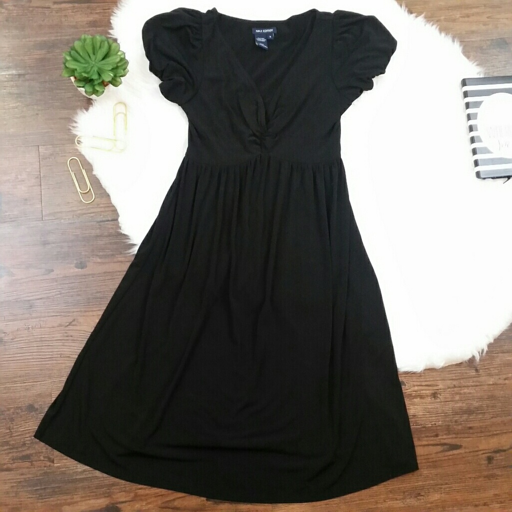 MAX EDITION  little black work dress SZ small